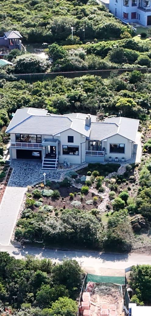 3 Bedroom Property for Sale in Village On Sea Western Cape
